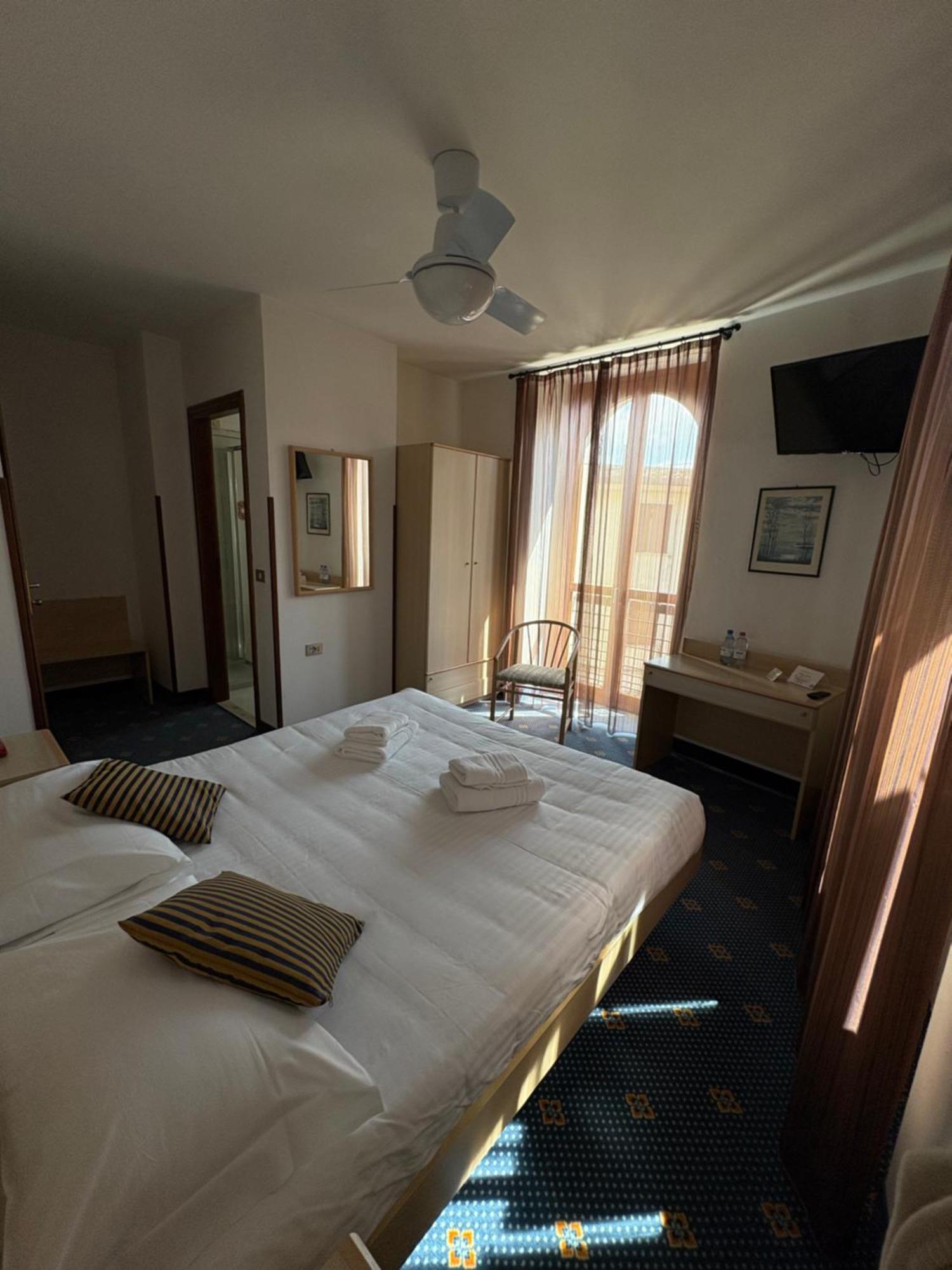 Garni Hotel ティニャーレ エクステリア 写真