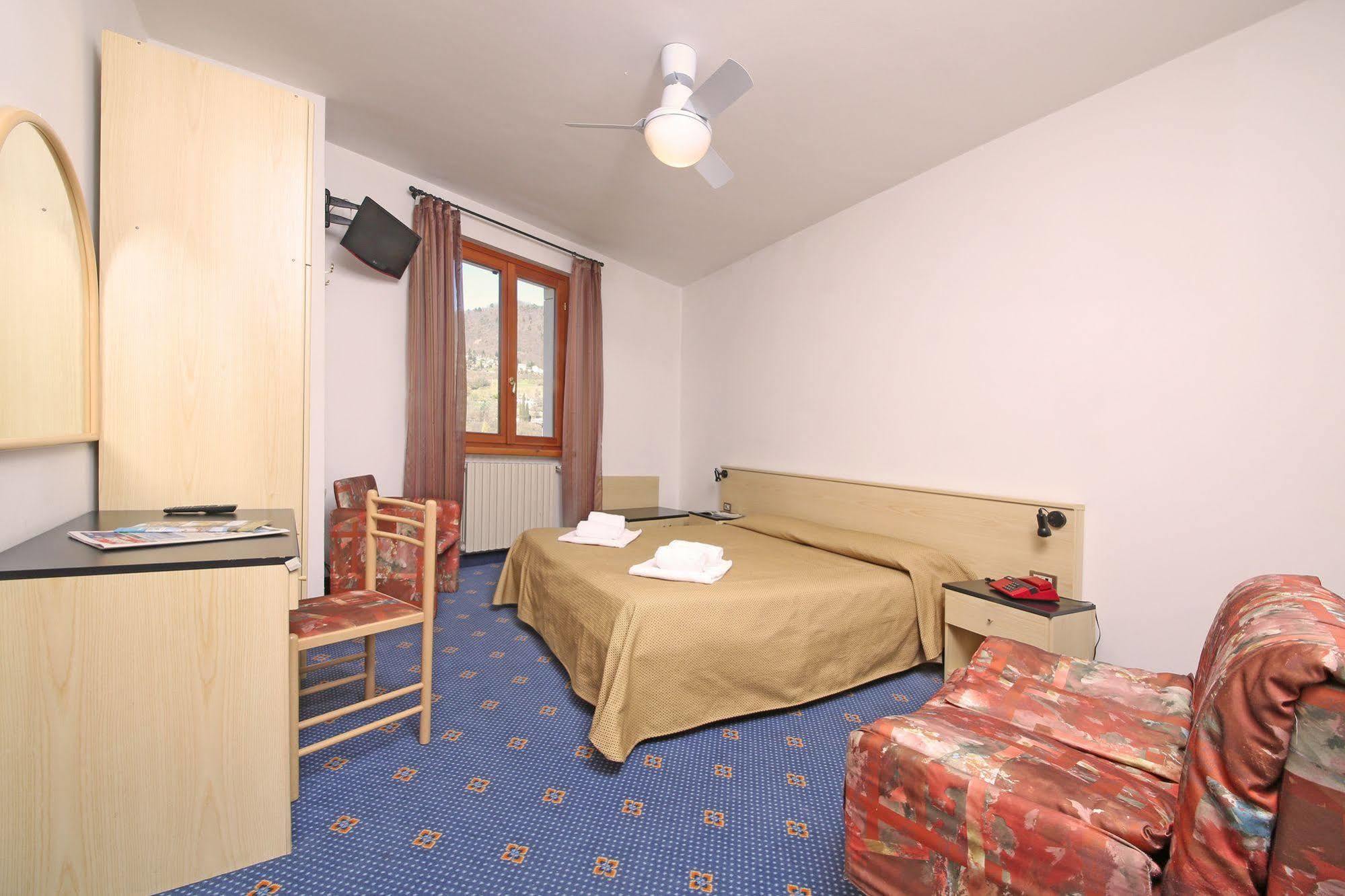 Garni Hotel ティニャーレ エクステリア 写真